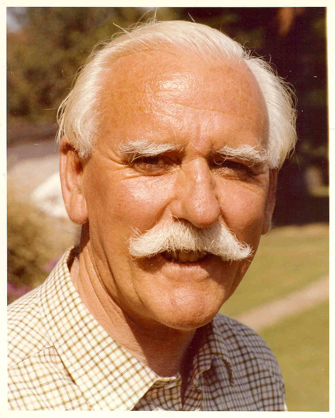 H J Farebrother - Headmaster 1968-1982
